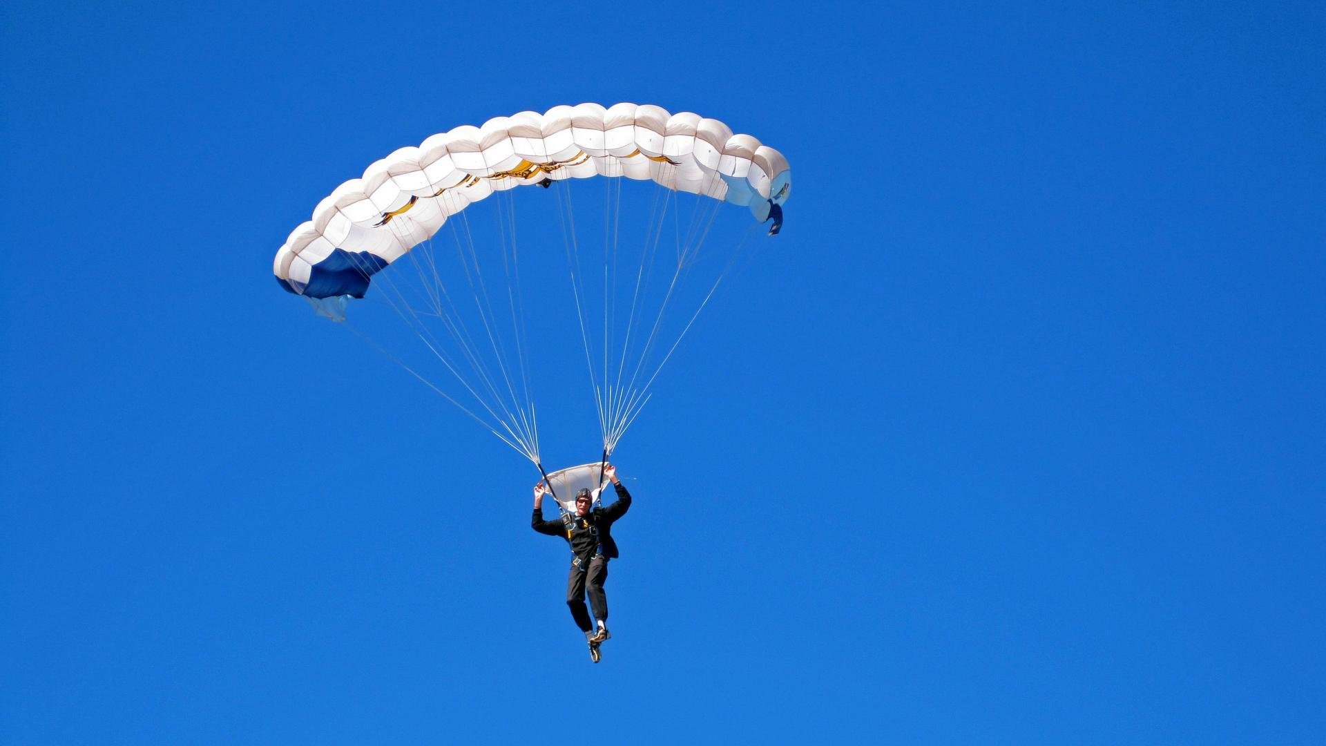 中国花样滑冰队新赛季节目编排受到期待，中国花样滑冰队厉害吗